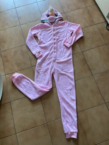Combi pyjama licorne 11/12 ans