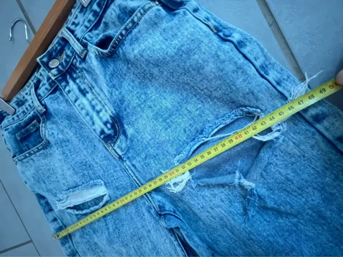 Jean 38 - photo numéro 9