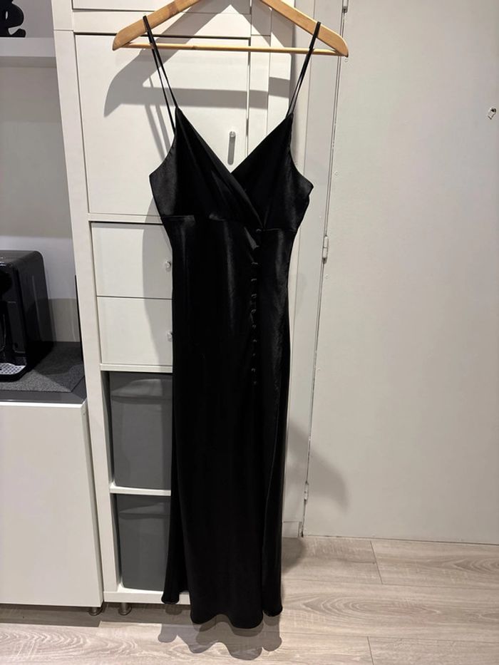 Robe longue noire