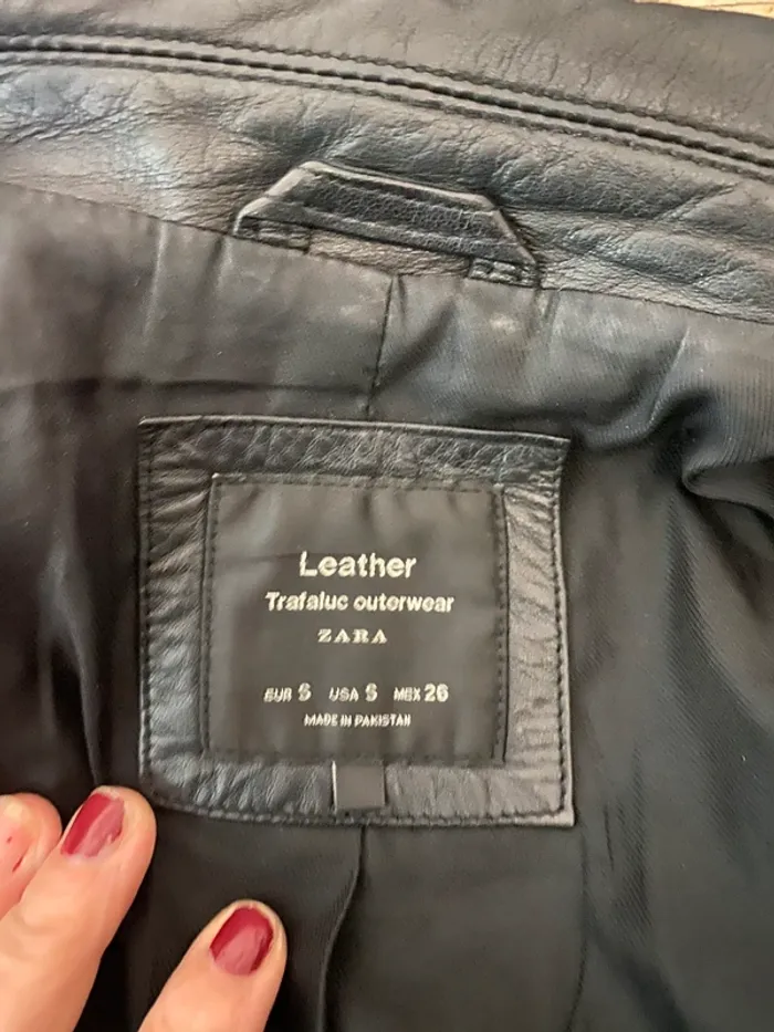 Perfecto en cuir véritable Zara - photo numéro 11
