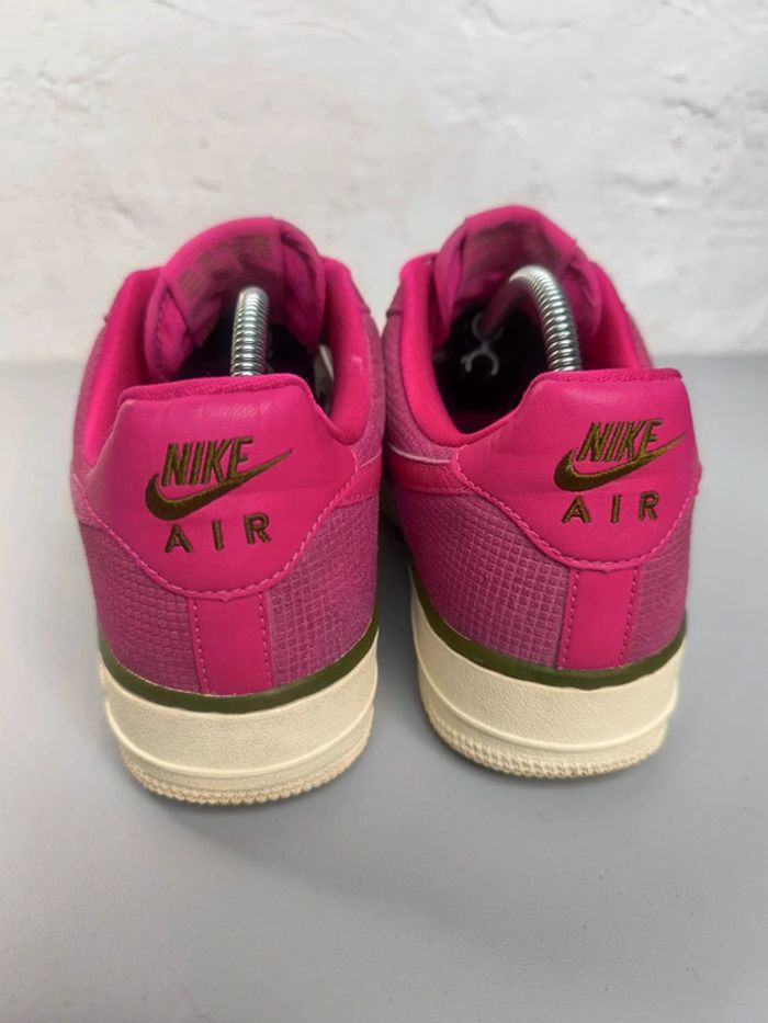 Baskets femme Nike air force one fushia rose et verte pointure 38.5 tres bon état - photo numéro 7