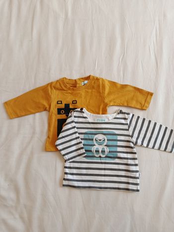 Lot t-shirts à manches longues 1mois