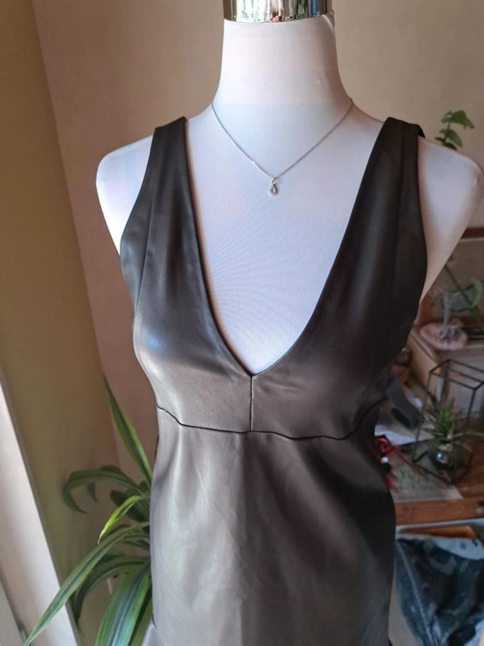 Robe simili Décolleté - photo numéro 2