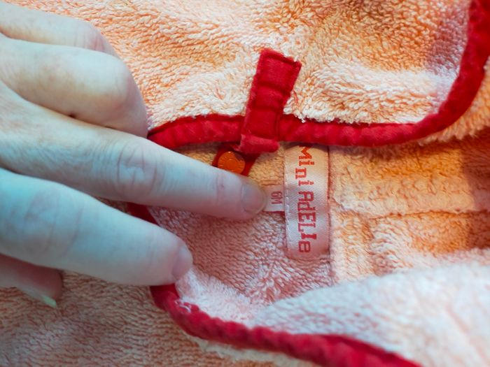 Cape de bain 6 mois - photo numéro 2