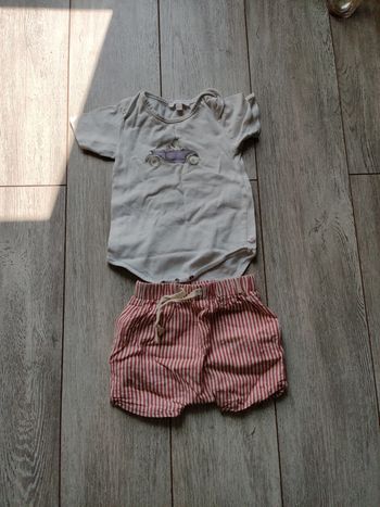 Ensemble body+short 6mois