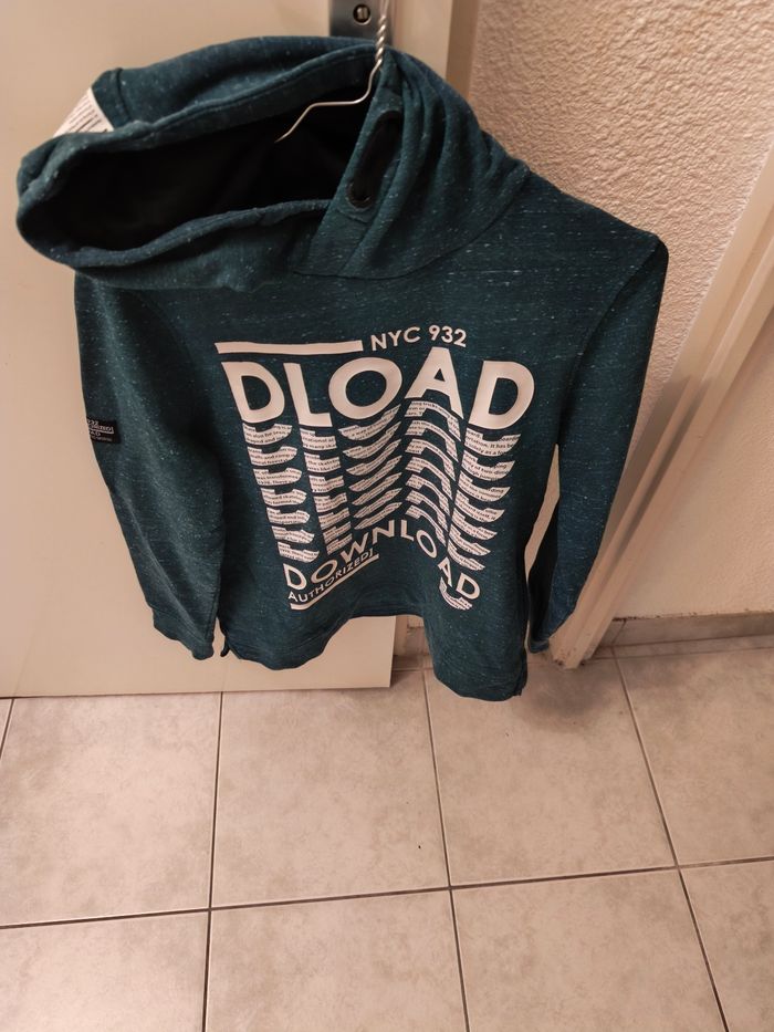Vêtements garçon vend pull garçon