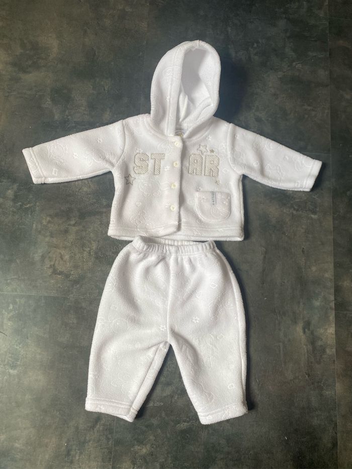Ensemble polaire blanc star brodé doré Taille naissance
