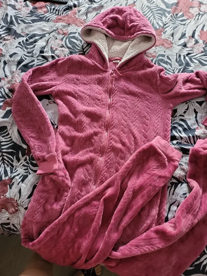 Pyjama pilou pilou taille 36 38