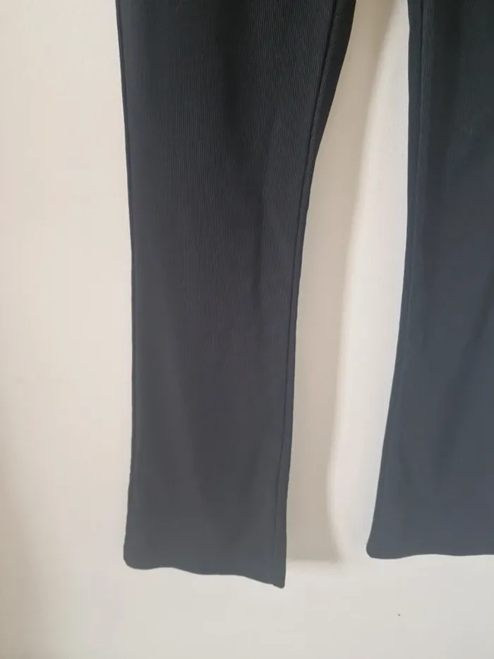 Pantalon évasé - photo numéro 2