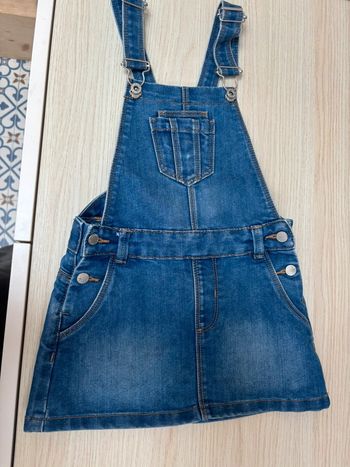 Robe salopette en jean Okaidi taille 4 ans