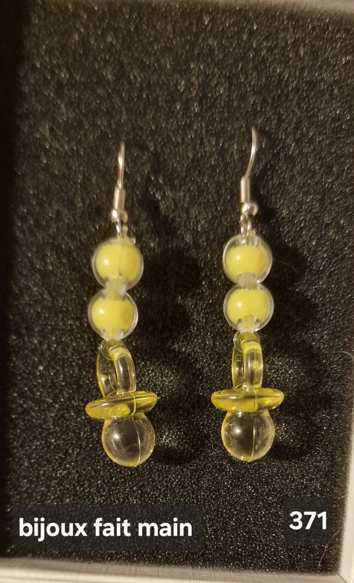 Boucles d'oreilles - photo numéro 2