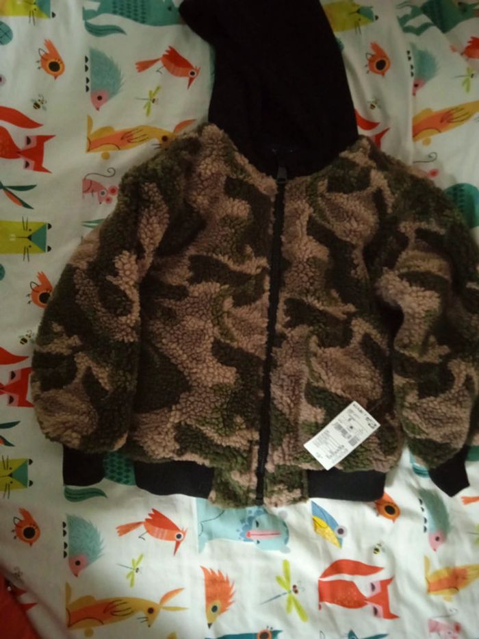 Veste chaude neuve 6A