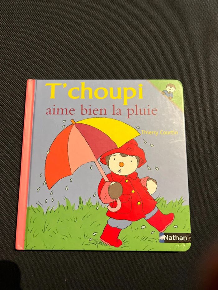 Livre pour enfants tchoupi aime bien la pluie