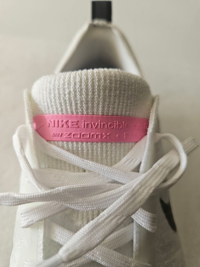 Baskets Pointure 40,5 nike - photo numéro 2