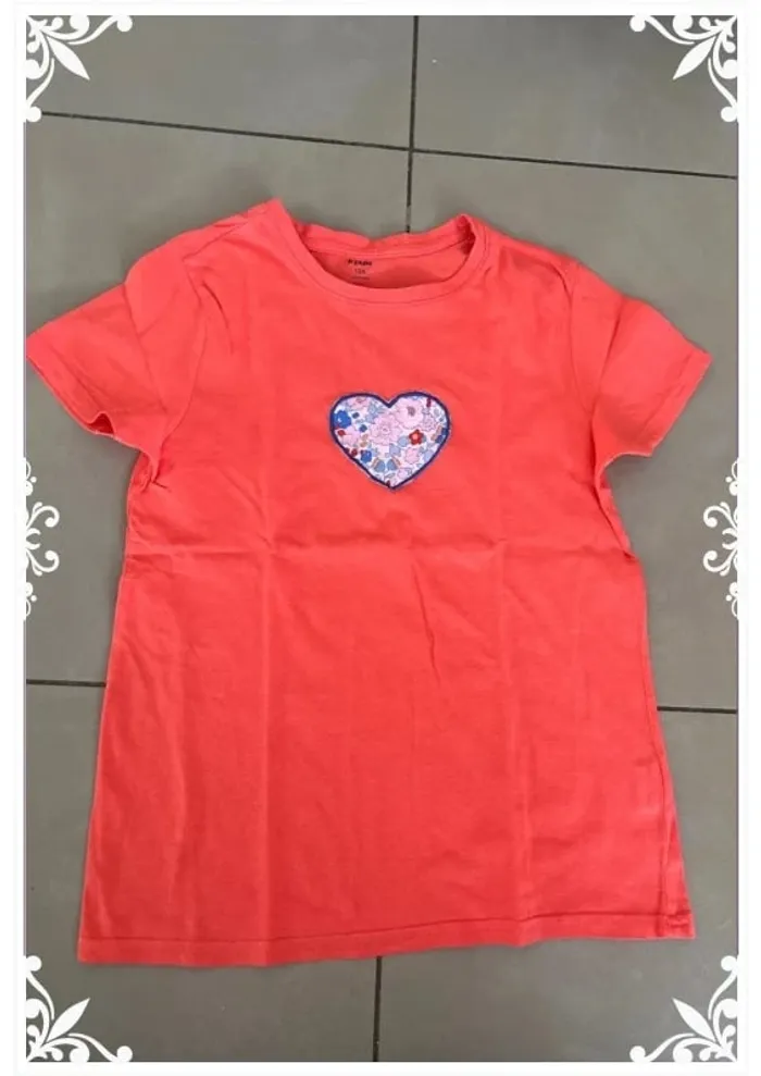 🍊 Pyjama fille 12 ans – Haut Kiabi brodé & short fait main 🌸 - photo numéro 3