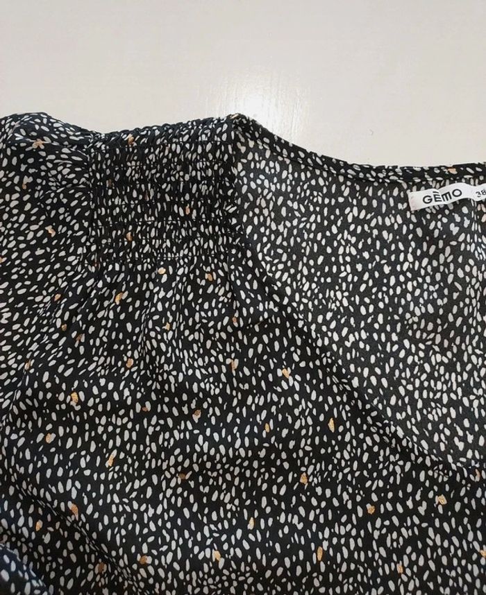 Robe noire avec inclusions blanches et dorées - photo numéro 5