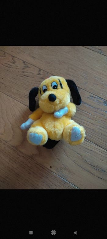 Peluche jaune