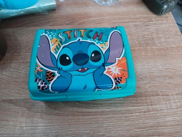 Boîte déjeuner stitch