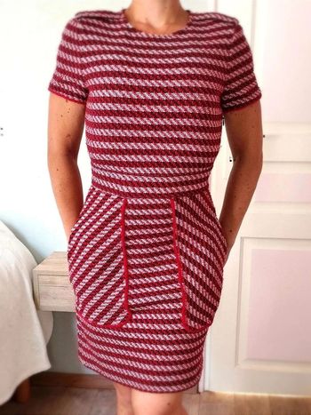 Robe  tweed  rouge  noire  Maje  34 Parfait  état