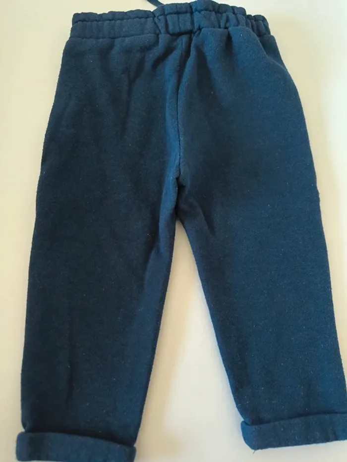 Pantalon bleu pailleté. Fille. TAO 24 mois - photo numéro 4