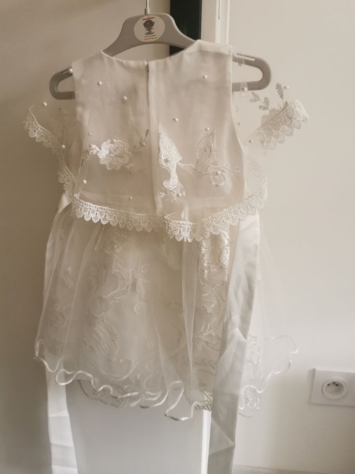 Robe blanche cérémonie 9 mois - photo numéro 2