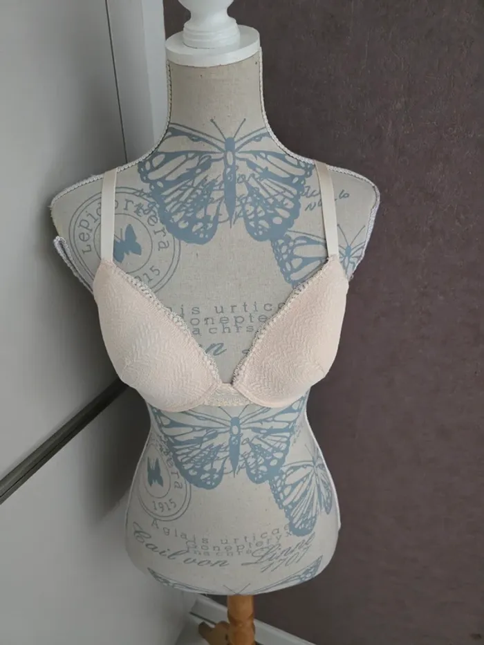 Soutien gorge la Redoute 95 C très bon état