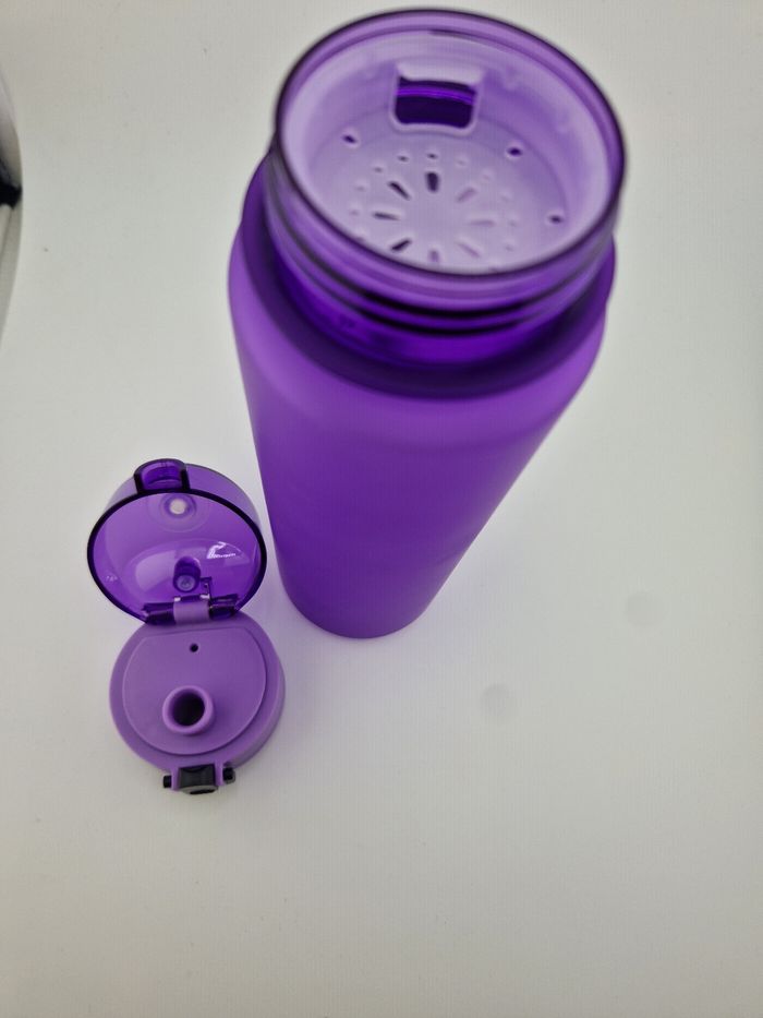 Gourde violette inspirée de l’univers KPOP Demon Hunters - photo numéro 4