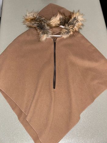 Cape poncho à capuche taille unique