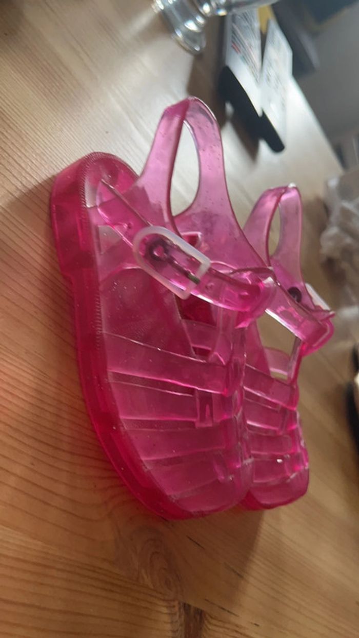 Nues pieds plage 22 - photo numéro 2