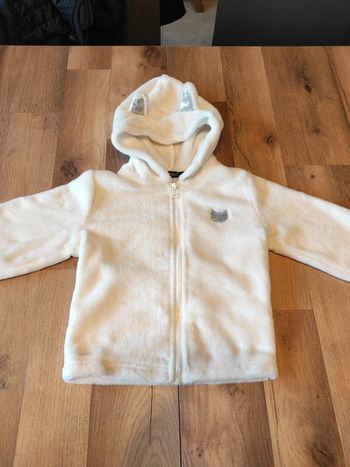 Gilet chaud polaire 3 ans en TBE