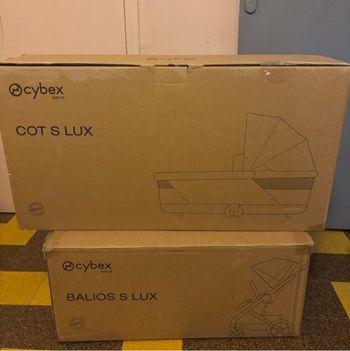 Lot Pousette Cybex Balios S Luxe Neuve + Nacelle