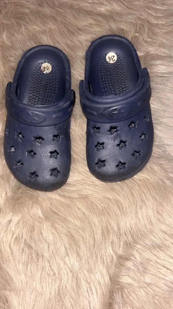 Crocs
