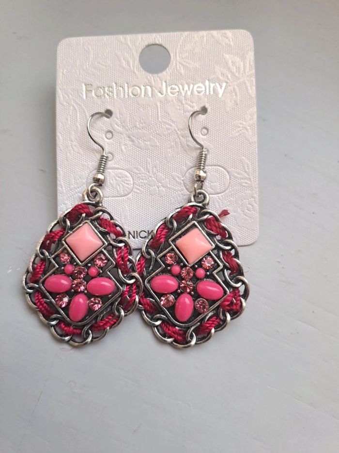 Paire boucles d'oreilles
