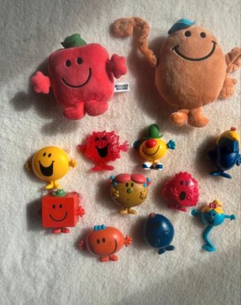 Lot de figurines et peluches Monsieur et Madame