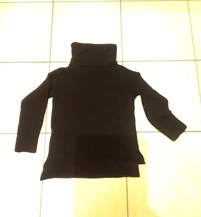 Pull long Kiabi 14 ans - photo numéro 2