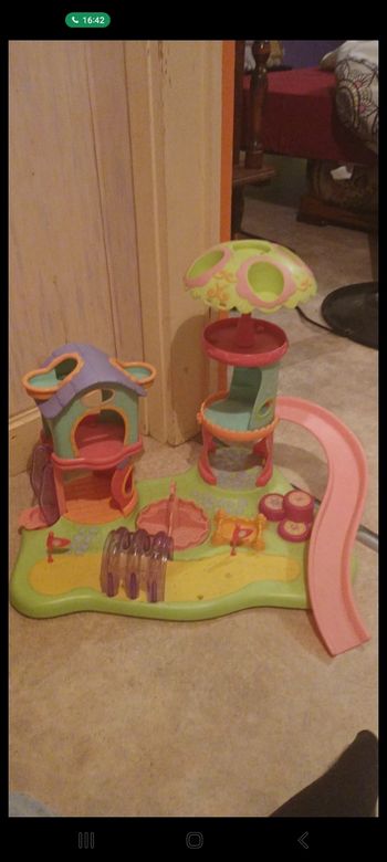 Maison pet shop