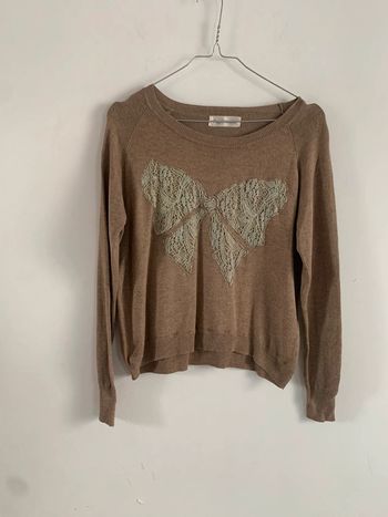 Pull papillonne