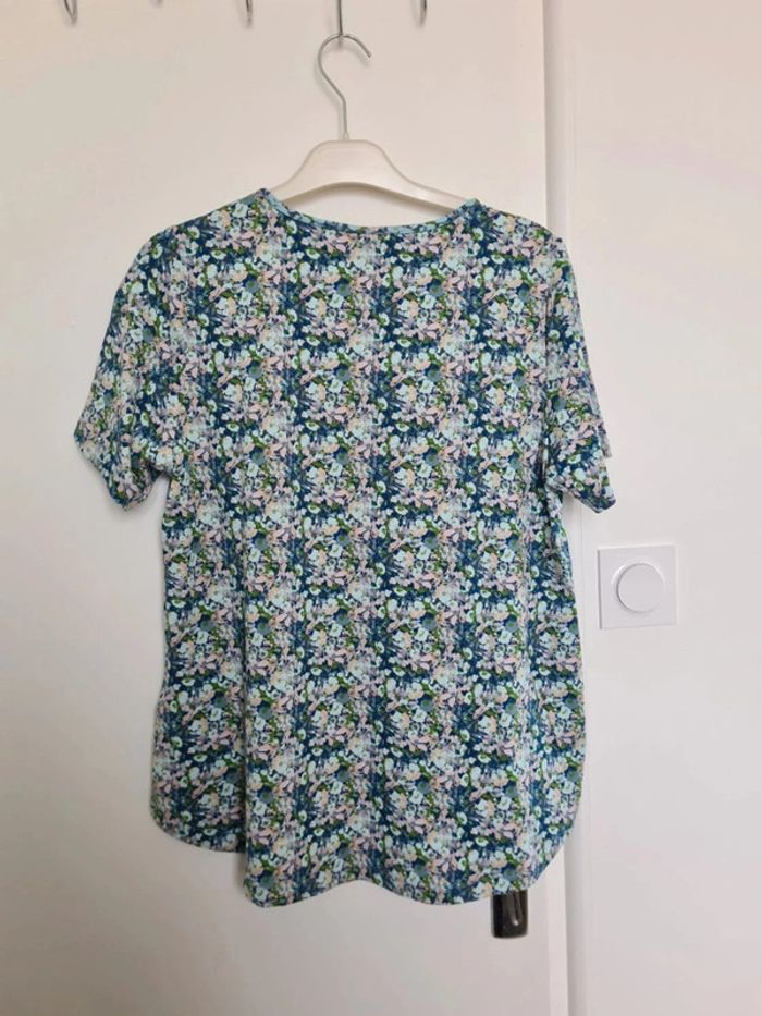 🌸 T-shirt floral CISO - Neuf avec étiquette 🌸 - photo numéro 5
