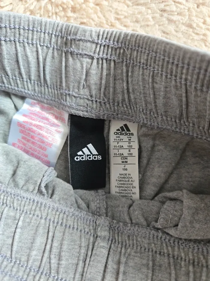 Jogging Adidas 11/12 ans - photo numéro 6