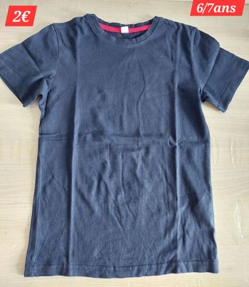T-shirt bleu marine garçon 6/7ans