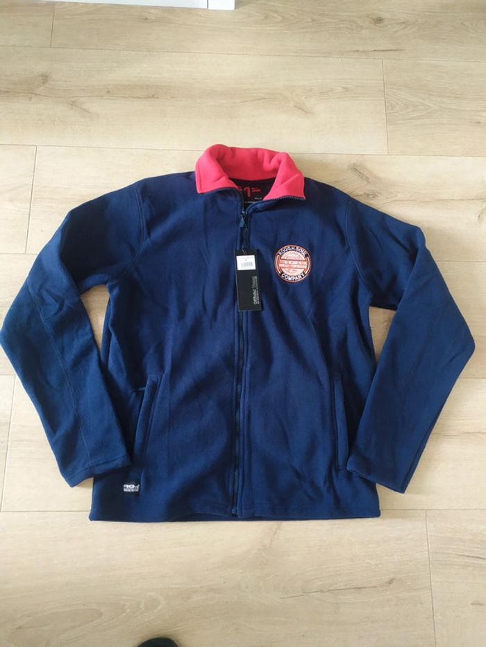 Gilet zippé polaire homme bleu marine et rouge taille M RG512