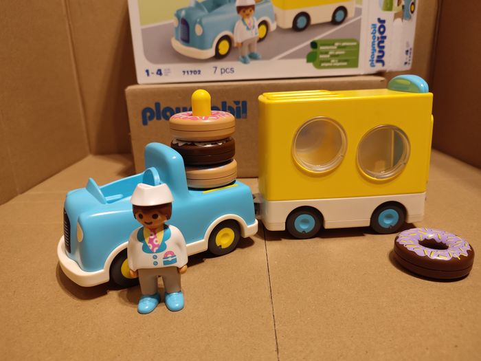 Playmobil 71702 Camion de donuts - occasion - photo numéro 2