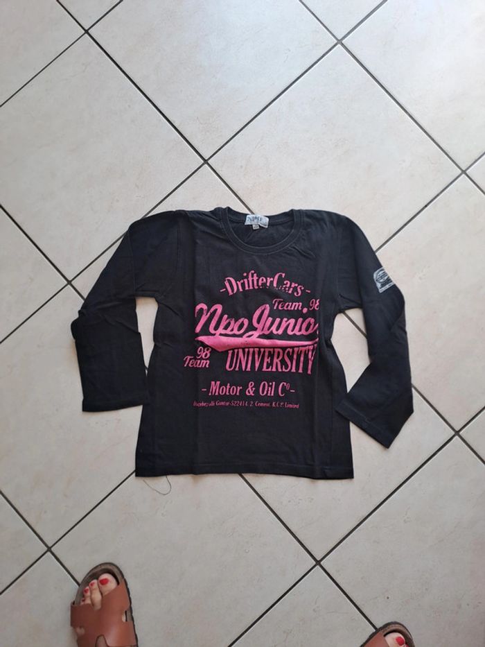 Lot 10 ans sweat et tee shirt manches longues - photo numéro 5