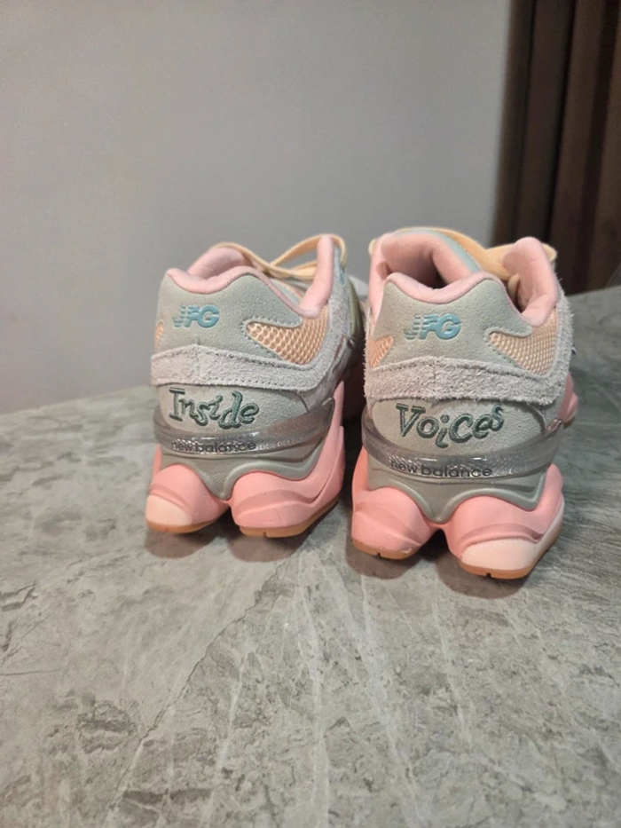 Baskets New Balance 9060 taille 39.5 - photo numéro 4