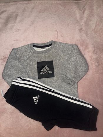 Ensemble adidas