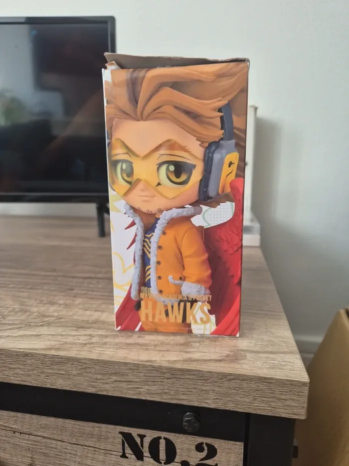 Figurine QPosket Hawks - My Hero Academia - photo numéro 4