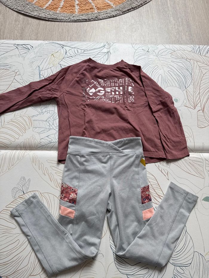 Tenue de sport vert baudet t5ans 110cm