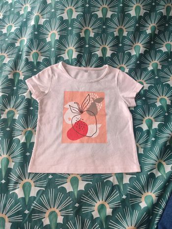 T shirt manches courtes taille 5 ans