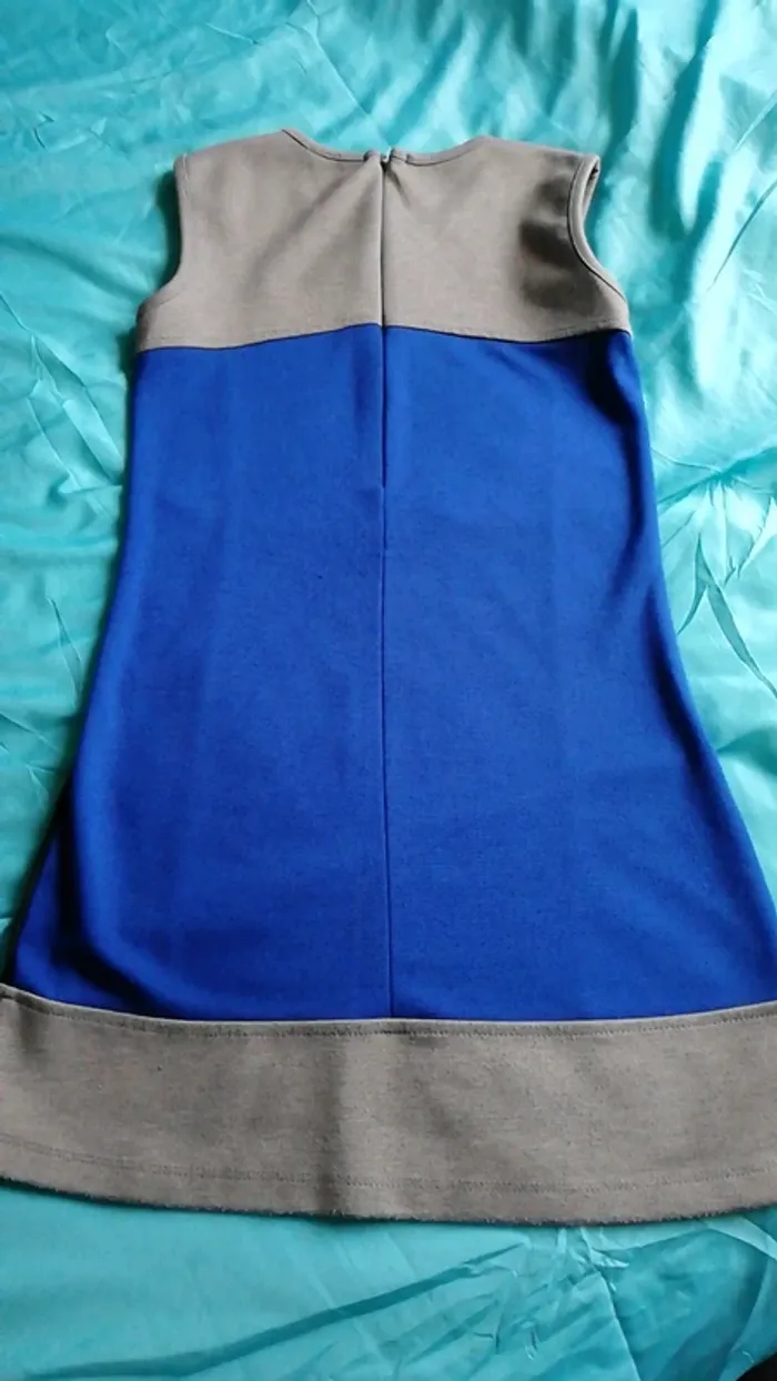 Robe sans manches - photo numéro 3