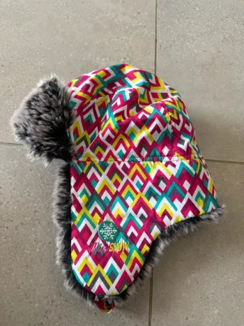 Chapka Orchestra multicolore 53cm, très bon état